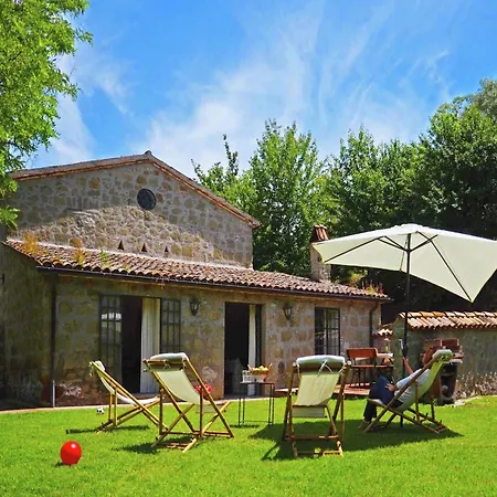Villa Spacious In Sermugnano With Private Swimming Pool