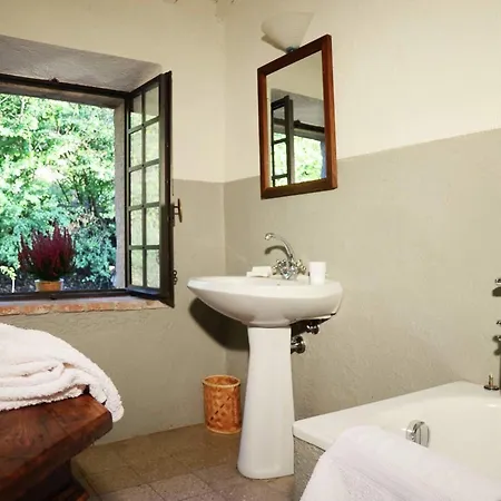 Villa Spacious In Sermugnano With Private Swimming Pool Baschi